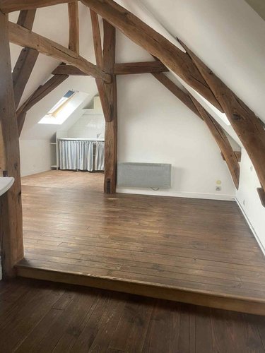 Appartement a vendre Saumur 49400 Maine-et-Loire 27 m2  74200 euros