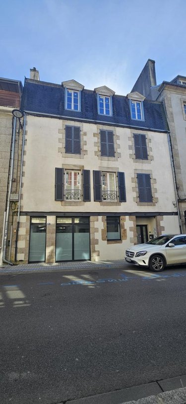 Fonds et murs commerciaux a vendre Morlaix 29600 Finistère 188 m2  292200 euros
