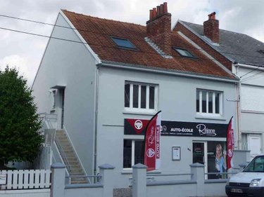 Location appartement Béthune 62400 Pas-de-Calais 107 m2 5 pièces 770 euros