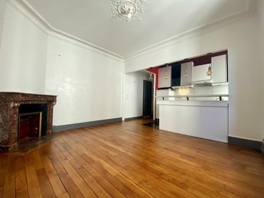 Location appartement Paris 18e arrondissement 75018 Paris 38 m2 2 pièces 1590 euros