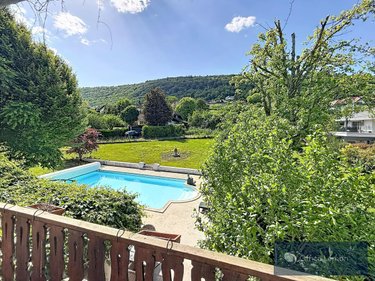Maison a vendre Divonne-les-Bains 01220 Ain 201 m2 6 pièces 1500000 euros