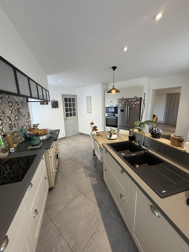 Maison a vendre Cholet 49300 Maine-et-Loire 278 m2 9 pièces 603300 euros