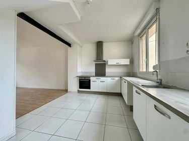 Appartement a vendre Trélazé 49800 Maine-et-Loire 95 m2 4 pièces 230560 euros