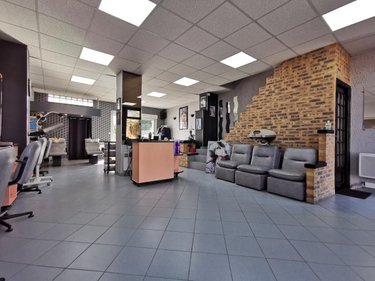 Fonds et murs commerciaux a vendre Raillencourt-Sainte-Olle 59554 Nord 54 m2  117100 euros