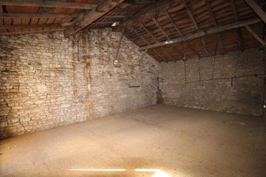 Maison a vendre Brizambourg 17770 Charente-Maritime 121 m2 6 pièces 136396 euros