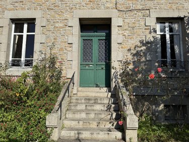 Maison a vendre Guingamp 22200 Côtes-d'Armor 243 m2 10 pièces 199424 euros