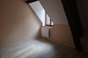 Immeuble a vendre Saint-Amand-Montrond 18200 Cher 210 m2  229000 euros