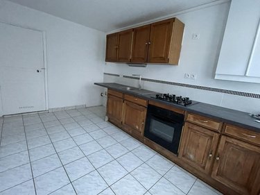 Location maison Nuillé-sur-Vicoin 53970 Mayenne 105 m2 5 pièces 650 euros