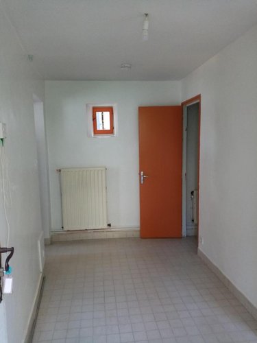Location appartement Laval 53000 Mayenne 32 m2  280 euros
