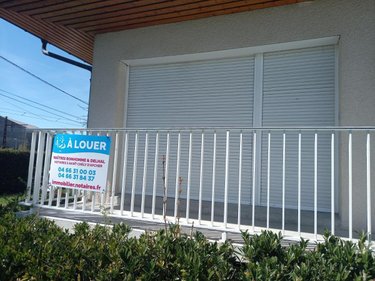 Location appartement Saint-Chély-d'Apcher 48200 Lozère 28 m2  340 euros