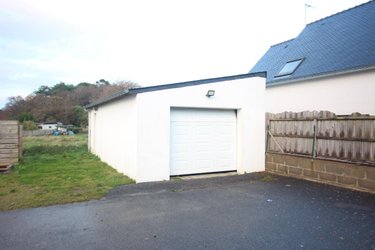 Immeuble a vendre Gestel 56530 Morbihan 497 m2  468120 euros