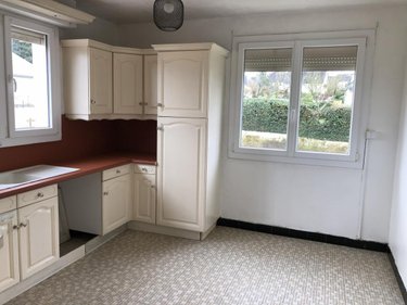 Maison a vendre Solesmes 72300 Sarthe 135 m2 10 pièces 175760 euros