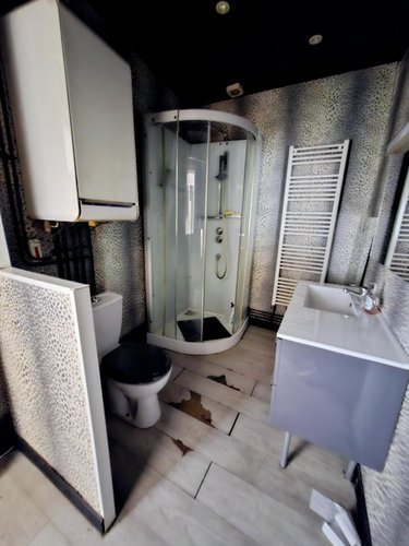 Fonds et murs commerciaux a vendre Auchel 62260 Pas-de-Calais 107 m2  108000 euros