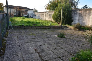 Maison a vendre Château-Gontier-sur-Mayenne 53200 Mayenne 86 m2 7 pièces 147000 euros