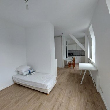 Location appartement Reims 51100 Marne 28 m2 1 pièce 510 euros