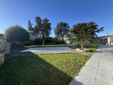 Maison a vendre La Flotte 17630 Charente-Maritime 340 m2 12 pièces 2176900 euros