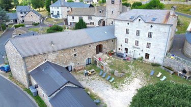 Fonds et murs commerciaux a vendre Lajo 48120 Lozère 342 m2  850000 euros