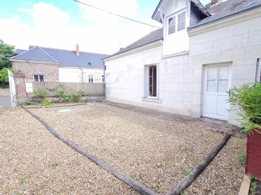 Location maison Prunay-Cassereau 41310 Loir-et-Cher 54 m2 3 pièces 420 euros
