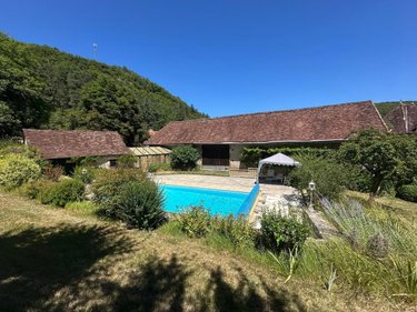 Maison a vendre Pontcirq 46150 Lot 266 m2 8 pièces 530000 euros