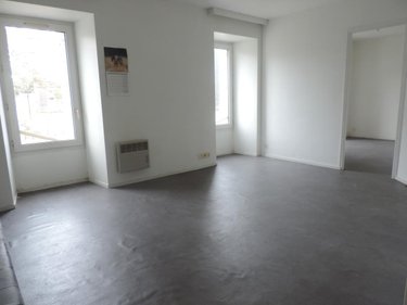 Appartement a vendre Plougonver 22810 Côtes-d'Armor 147 m2  135900 euros