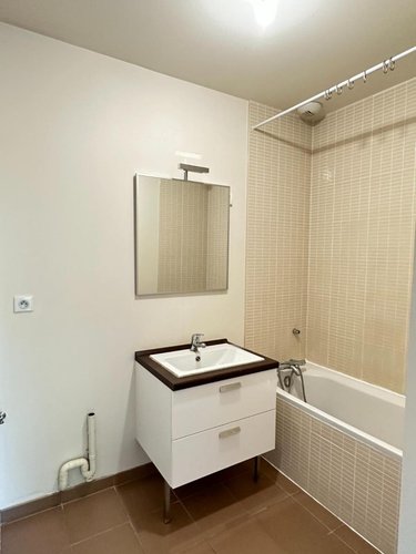 Location appartement Lille 59000 Nord 45 m2 2 pièces 954 euros