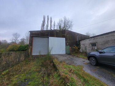 Garage et parking a vendre Langonnet 56630 Morbihan 250 m2  23900 euros