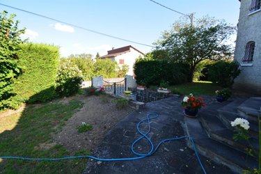 Viager maison Mozac 63200 Puy-de-Dôme 205 m2 9 pièces 70000 euros