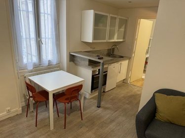 Immeuble a vendre Angers 49000 Maine-et-Loire 76 m2  377280 euros