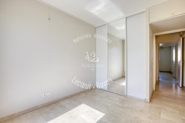 Appartement a vendre Issy-les-Moulineaux 92130 Hauts-de-Seine 101 m2 5 pièces 699000 euros