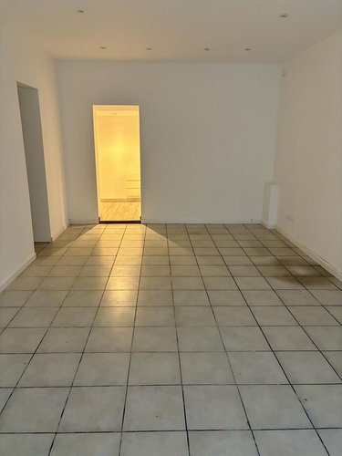 Location fonds et murs commerciaux Lens 62300 Pas-de-Calais 60 m2  750 euros