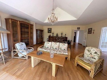 Appartement a vendre Saumur 49400 Maine-et-Loire 131 m2 4 pièces 348400 euros