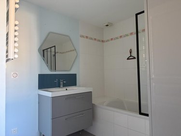 Location appartement Laval 53000 Mayenne 54 m2 2 pièces 665 euros