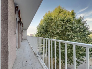 Appartement a vendre La Riche 37520 Indre-et-Loire 80 m2 4 pièces 132000 euros