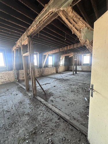 Immeuble a vendre Hem 59510 Nord 1066 m2  795000 euros