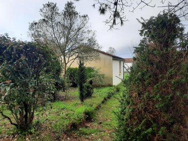 Terrain a batir a vendre Le Fenouiller 85800 Vendée 300 m2  75200 euros