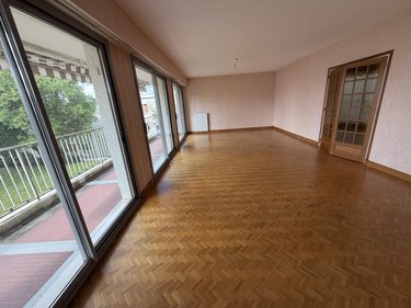 Appartement a vendre Cholet 49300 Maine-et-Loire 105 m2 5 pièces 147000 euros