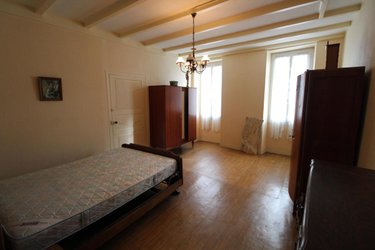 Maison a vendre Brizambourg 17770 Charente-Maritime 121 m2 6 pièces 136396 euros