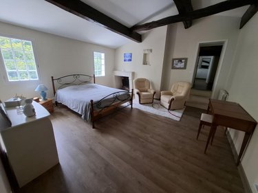Maison a vendre Saintes 17100 Charente-Maritime 405 m2 11 pièces 500000 euros