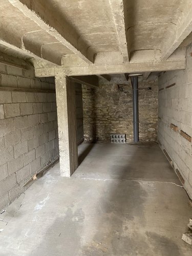 Garage et parking a vendre Brest 29200 Finistère 22 m2  17500 euros