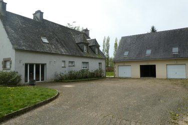 Maison a vendre Plouigneau 29610 Finistère 207 m2 6 pièces 377450 euros