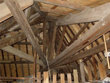 Immeuble a vendre Carhaix-Plouguer 29270 Finistère 340 m2  304500 euros