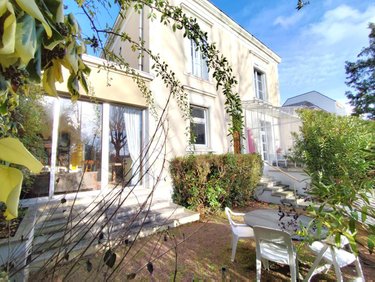 Maison a vendre Angers 49000 Maine-et-Loire 252 m2 12 pièces 892500 euros