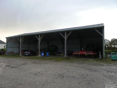Divers a vendre Séglien 56160 Morbihan 900 m2  158000 euros
