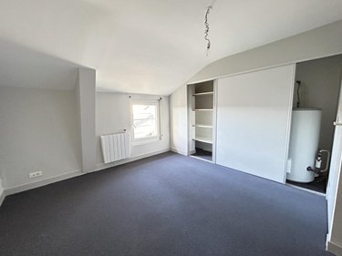 Immeuble a vendre Guer 56380 Morbihan 285 m2  332480 euros