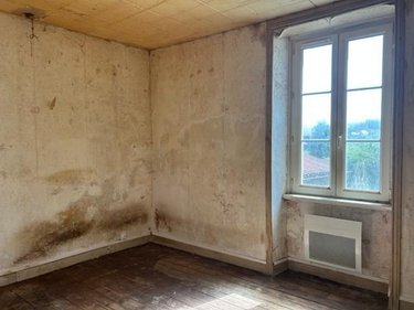 Maison a vendre Huelgoat 29690 Finistère 89 m2  53000 euros