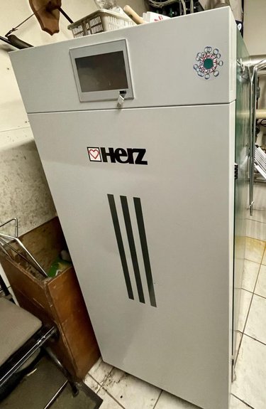 Fonds et murs commerciaux a vendre Lajo 48120 Lozère 342 m2  850000 euros