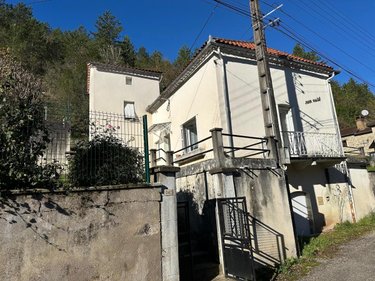 Maison a vendre Douelle 46140 Lot 131 m2  91000 euros