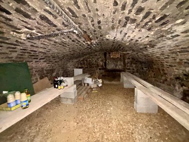 Immeuble a vendre Saint-Gilles 71510 Saône-et-Loire 285 m2  236000 euros