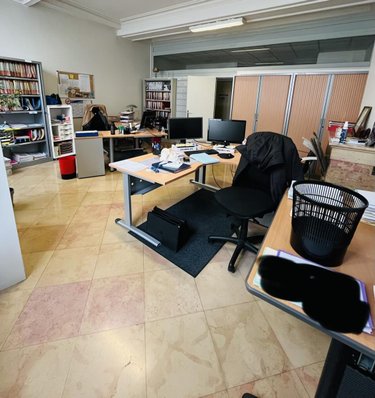 Fonds et murs commerciaux a vendre Dole 39100 Jura 153 m2  190000 euros