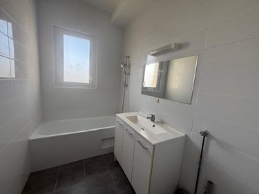 Location appartement Vivaise 02870 Aisne 99 m2  495 euros